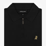 Polo Viajero Negra Logo Dorado