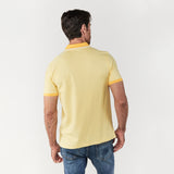 Polo Amarillo Claro Cuello a Contraste Amarillo Oscuro